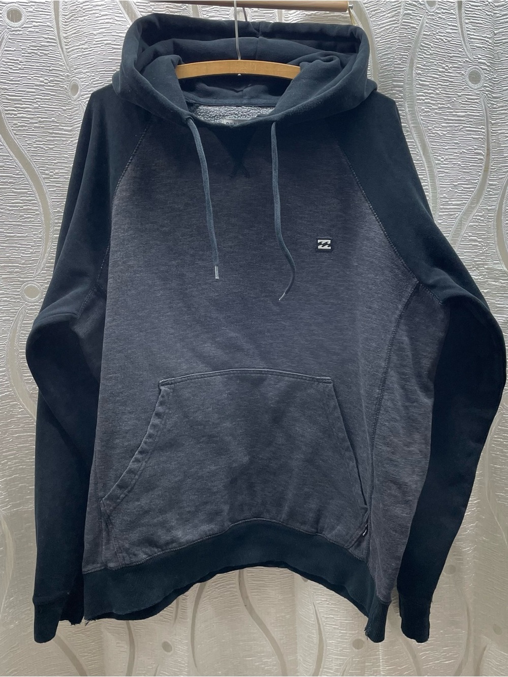 Billabong Two-Tone Black & Charcoal Pullover Hoodie